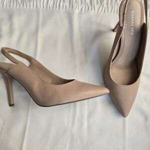 Gianni Bini Women's Tan Slingback Heels
